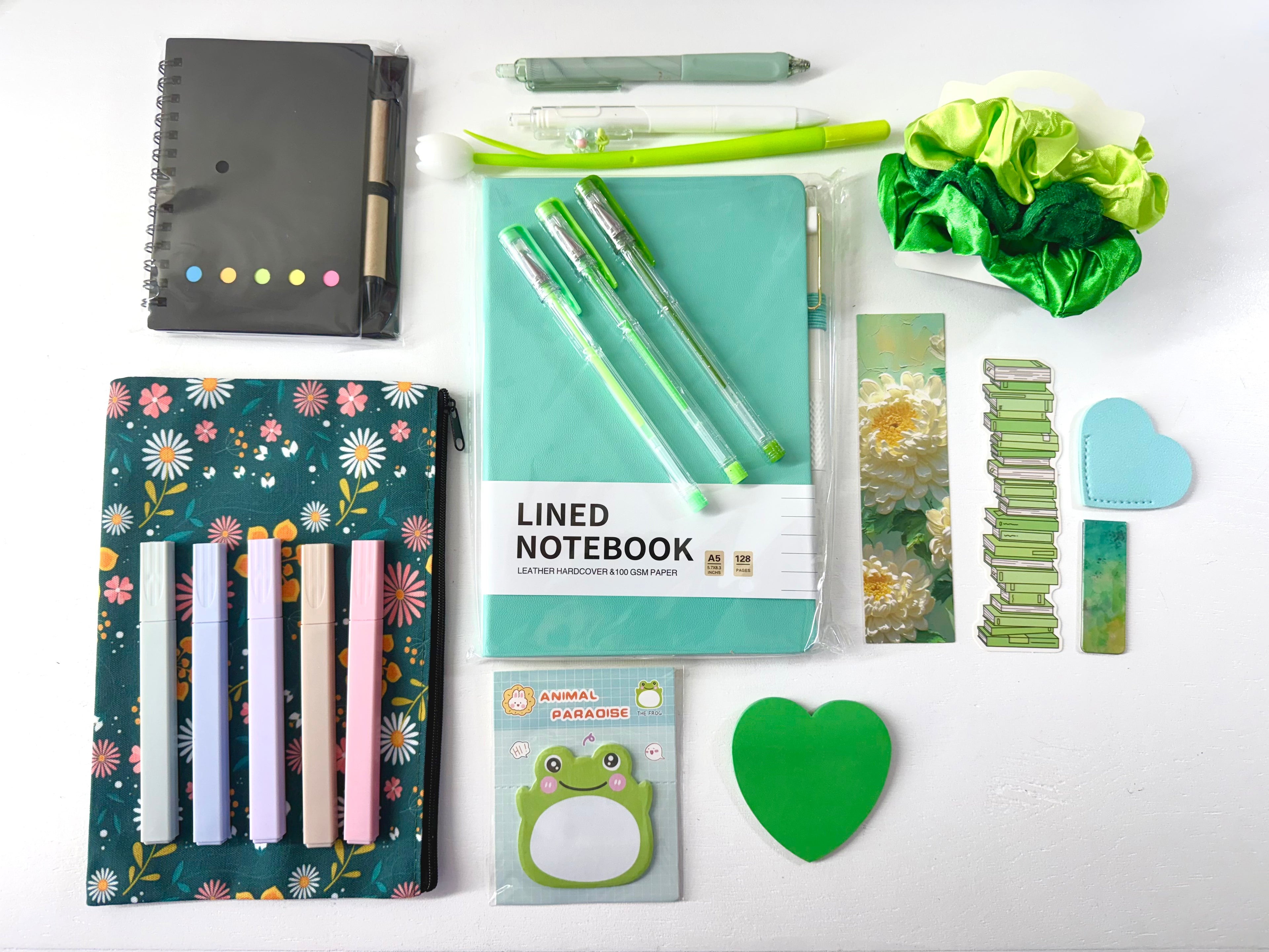 Queen Stationery Bundle