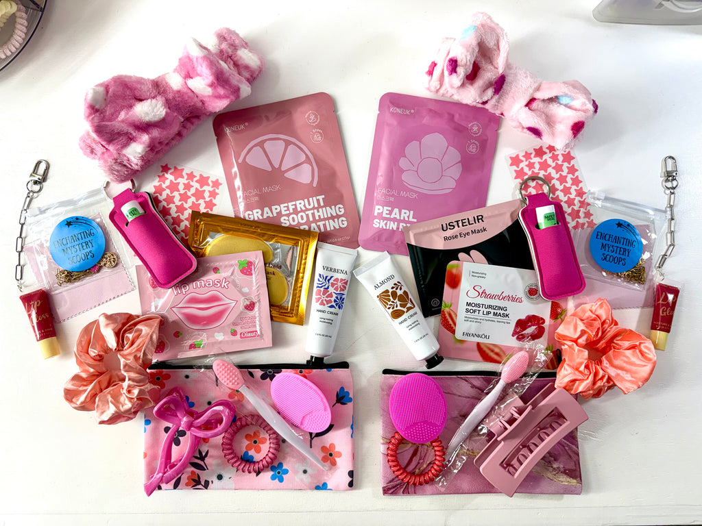 GIRLS NIGHT BOX (32+ ITEMS)