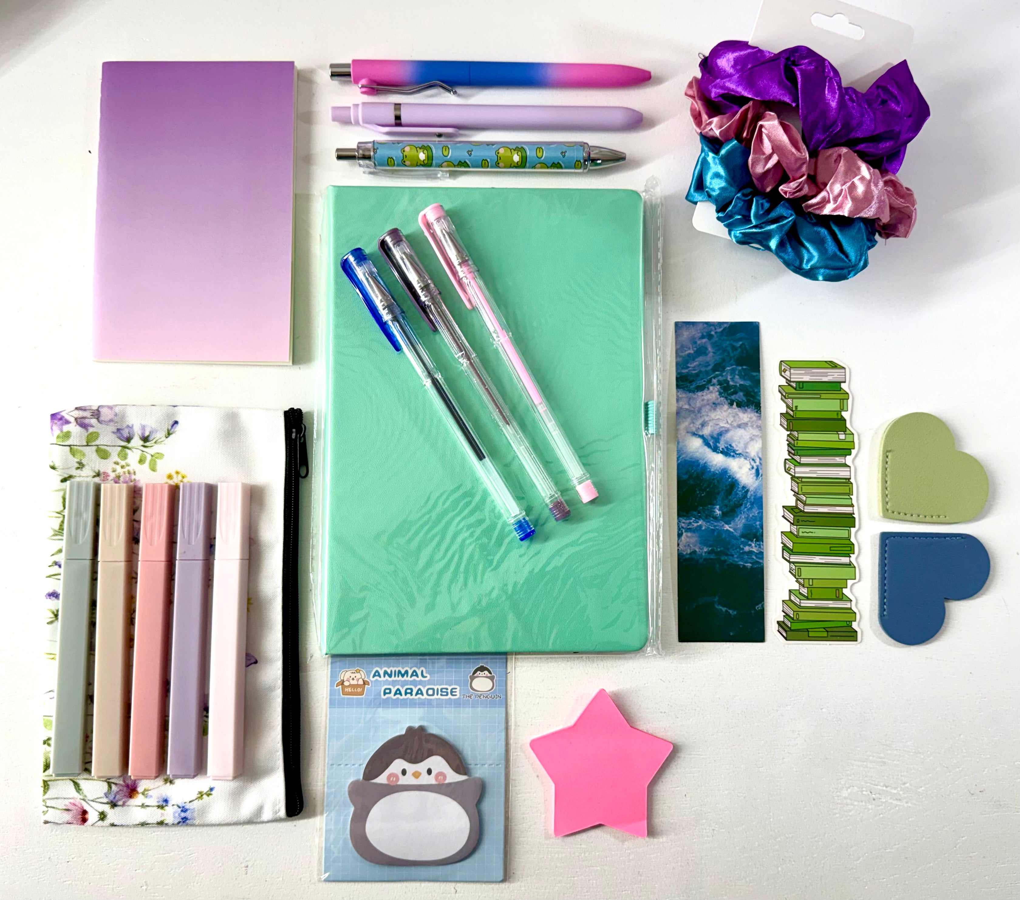 Queen Stationery Bundle