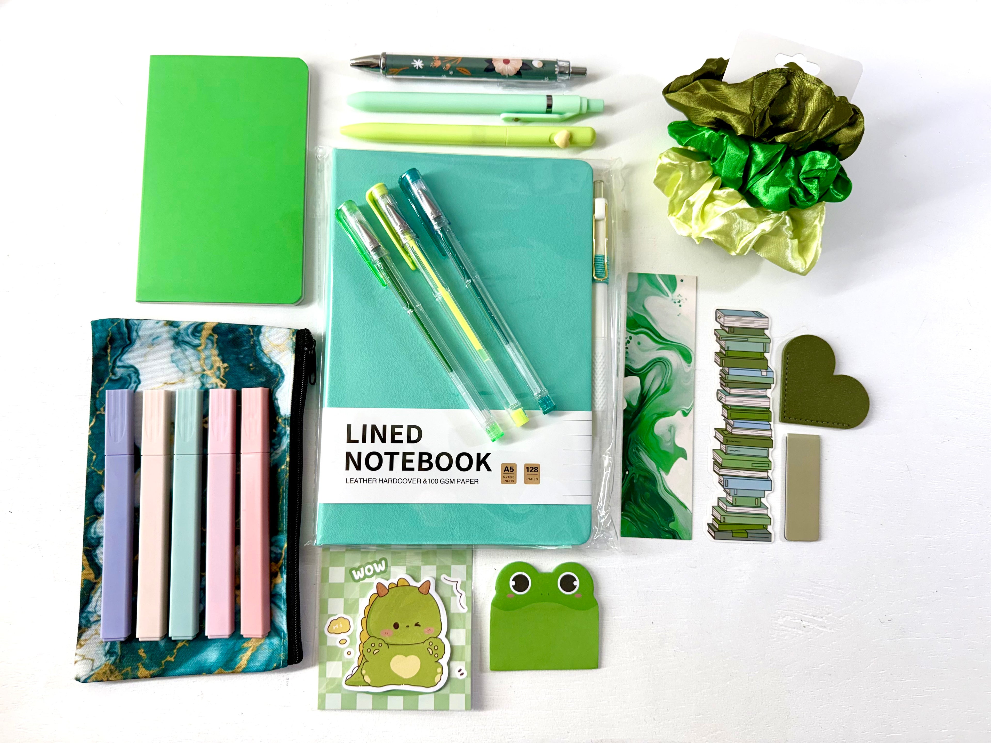 Queen Stationery Bundle